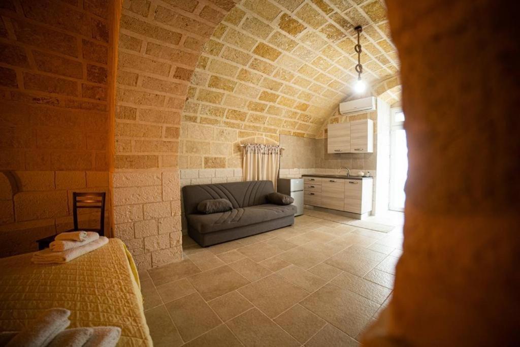 Home25 By Villa Patrizia Mottola Extérieur photo